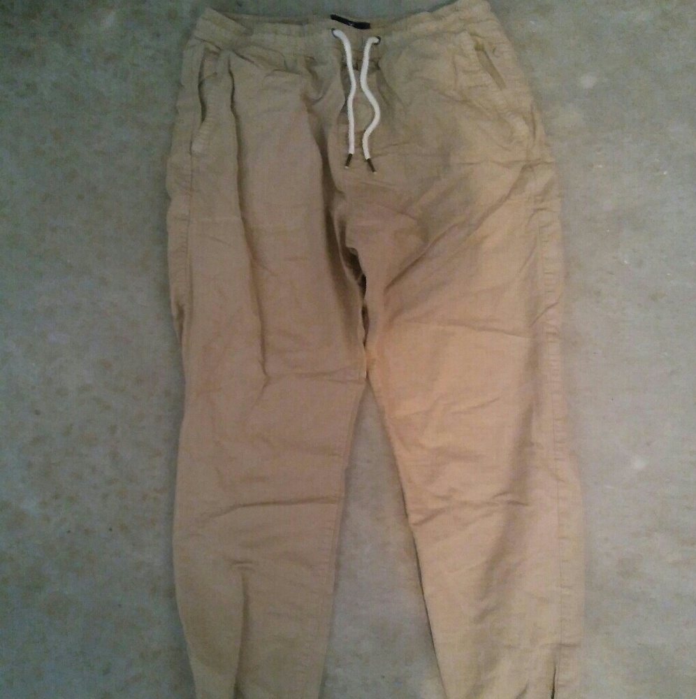 American Eagle Joggers